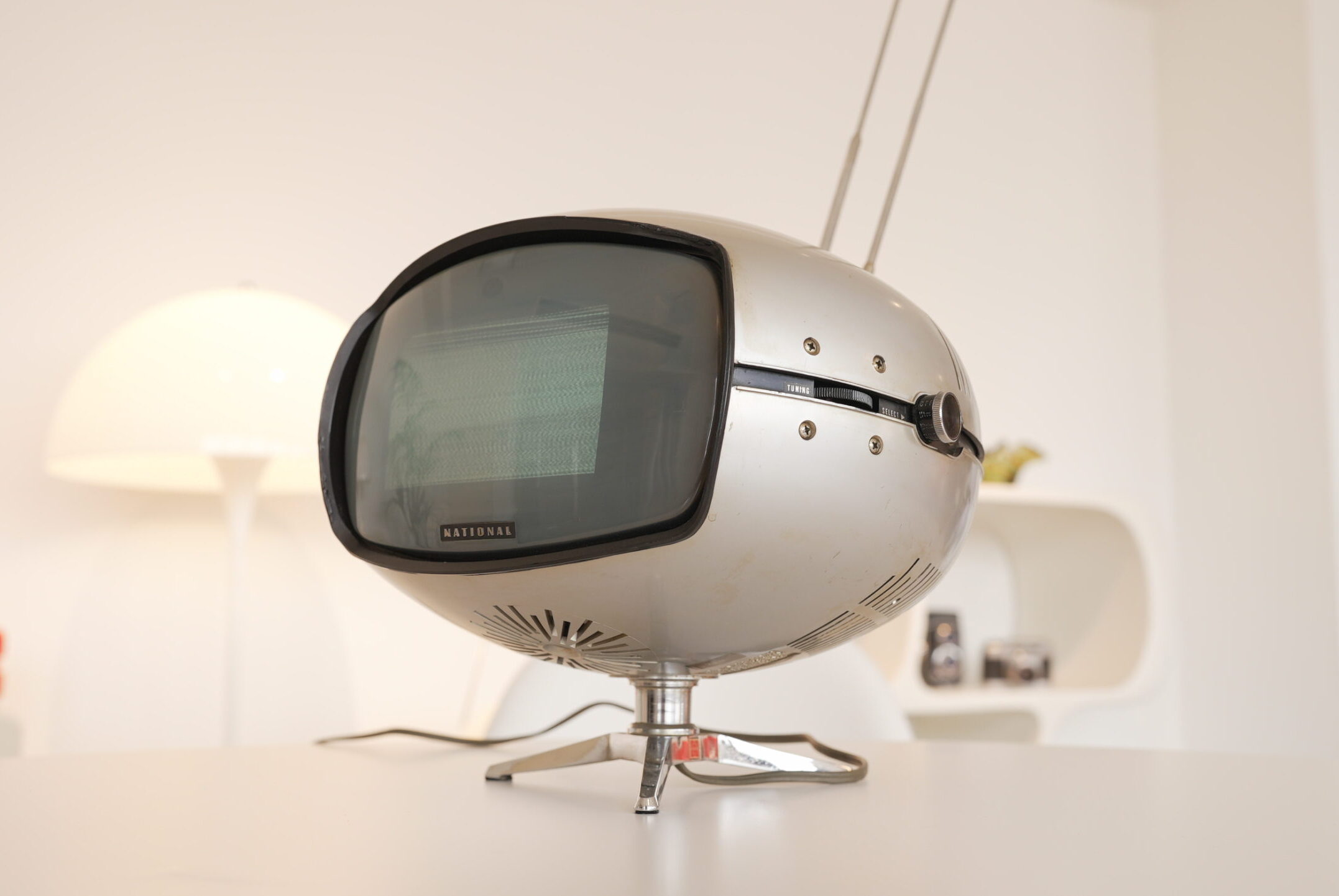 1円 名作 スペースエイジ TV ナショナルTR-603A レトロ ミッド 